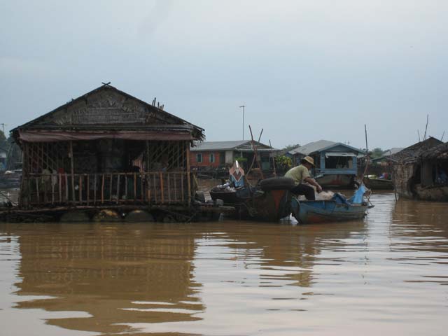 Floating house, Tonle Sap