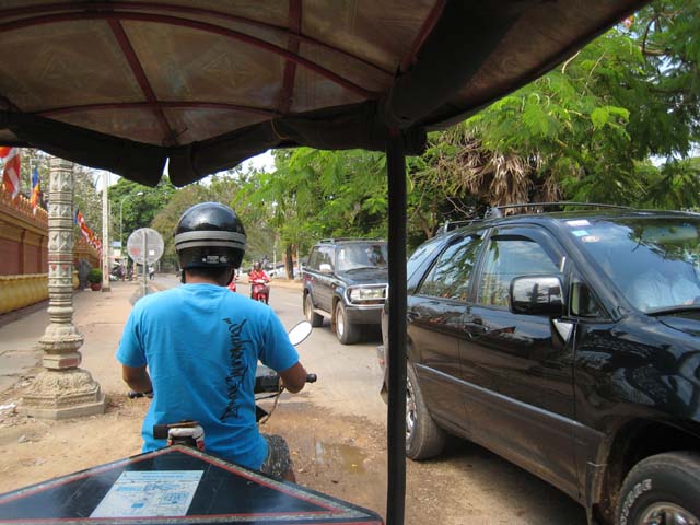 In Cambodia, they drive on the right, and this is a one-way street. Guess which way...