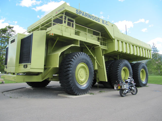 The Titan 33-19 Hauler  world's biggest truck