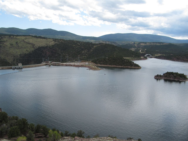 Flaming Gorge dam and reservoir