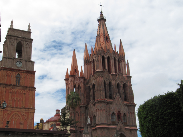 The 2 churches in the square in San Miguel de Allende